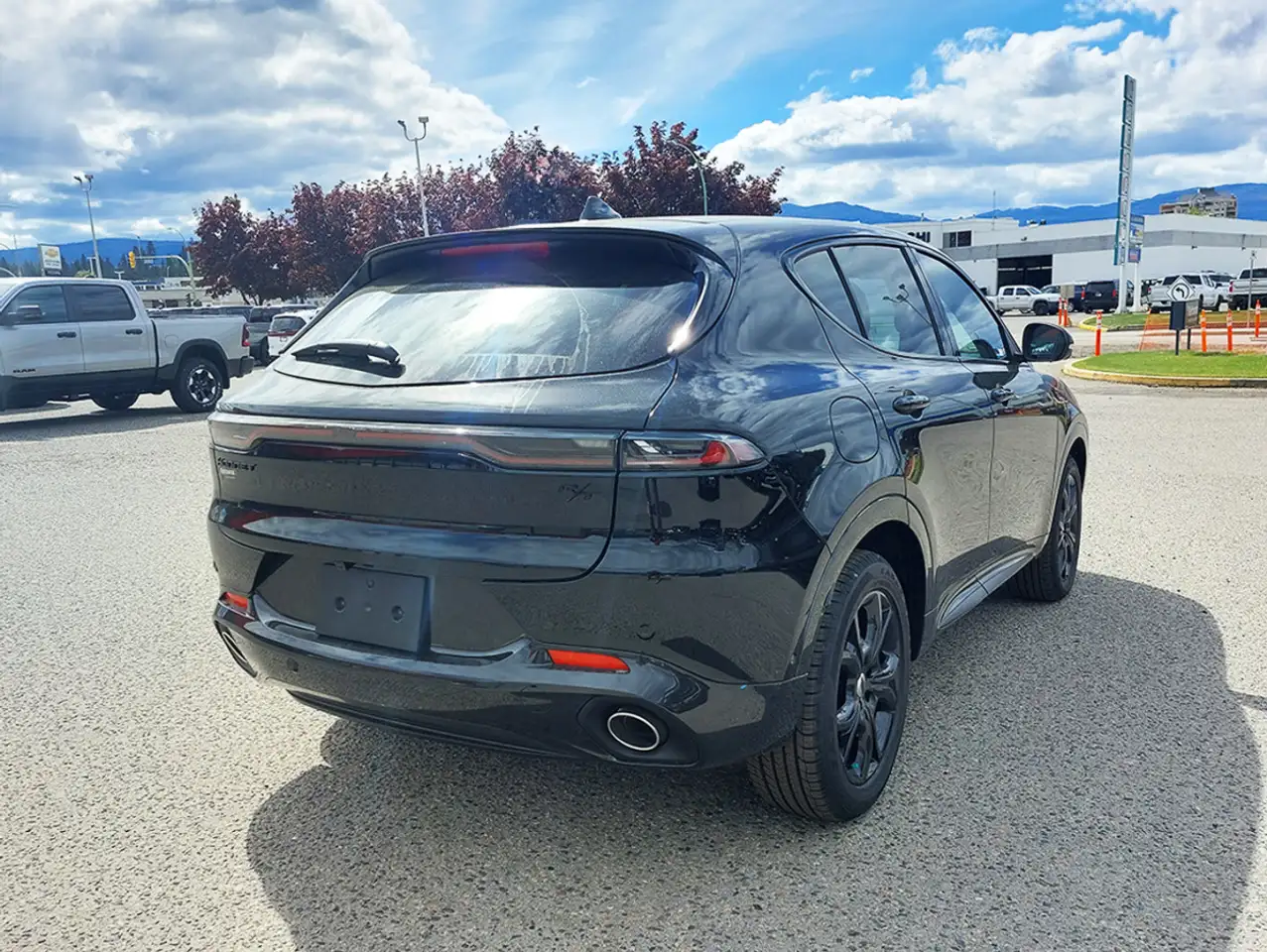 Dodge Hornet снимка Dodge Hornet