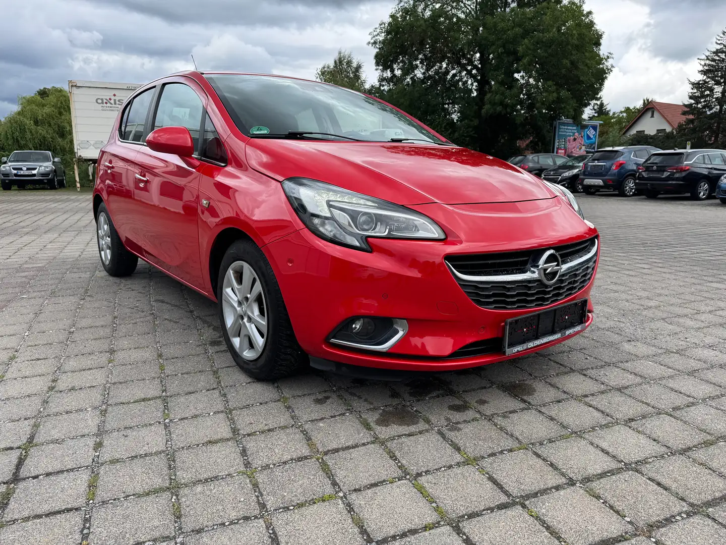 Opel Corsa Innovation Rouge - 2