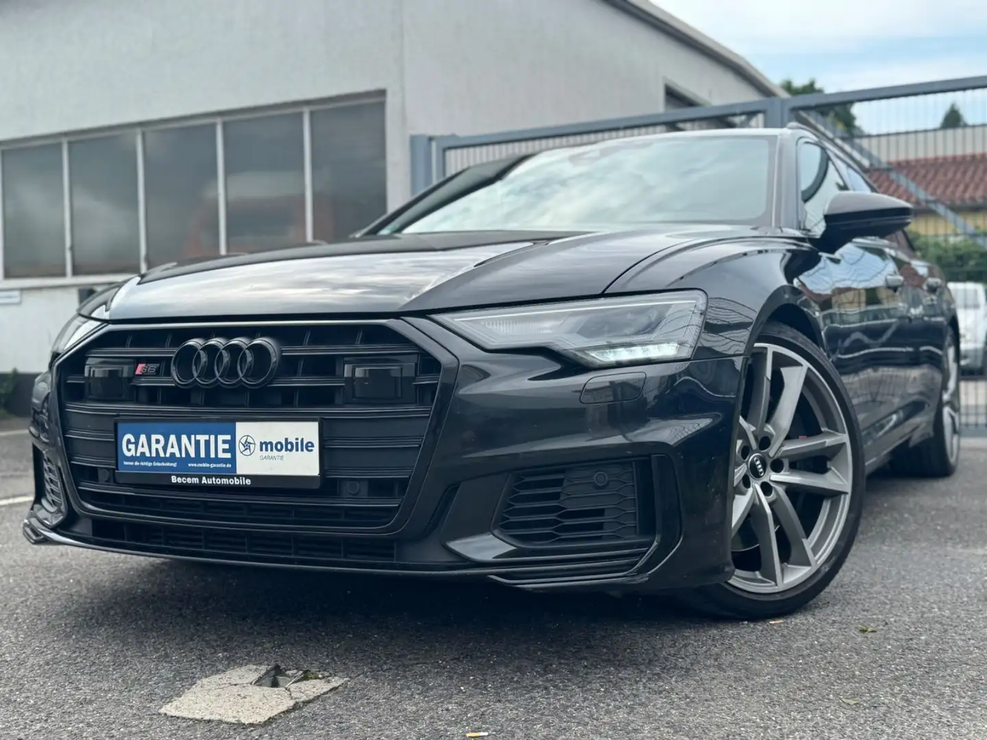 Audi S6 Avant 3.0 TDI quattro basis / AHK / S-LINE Grau - 2