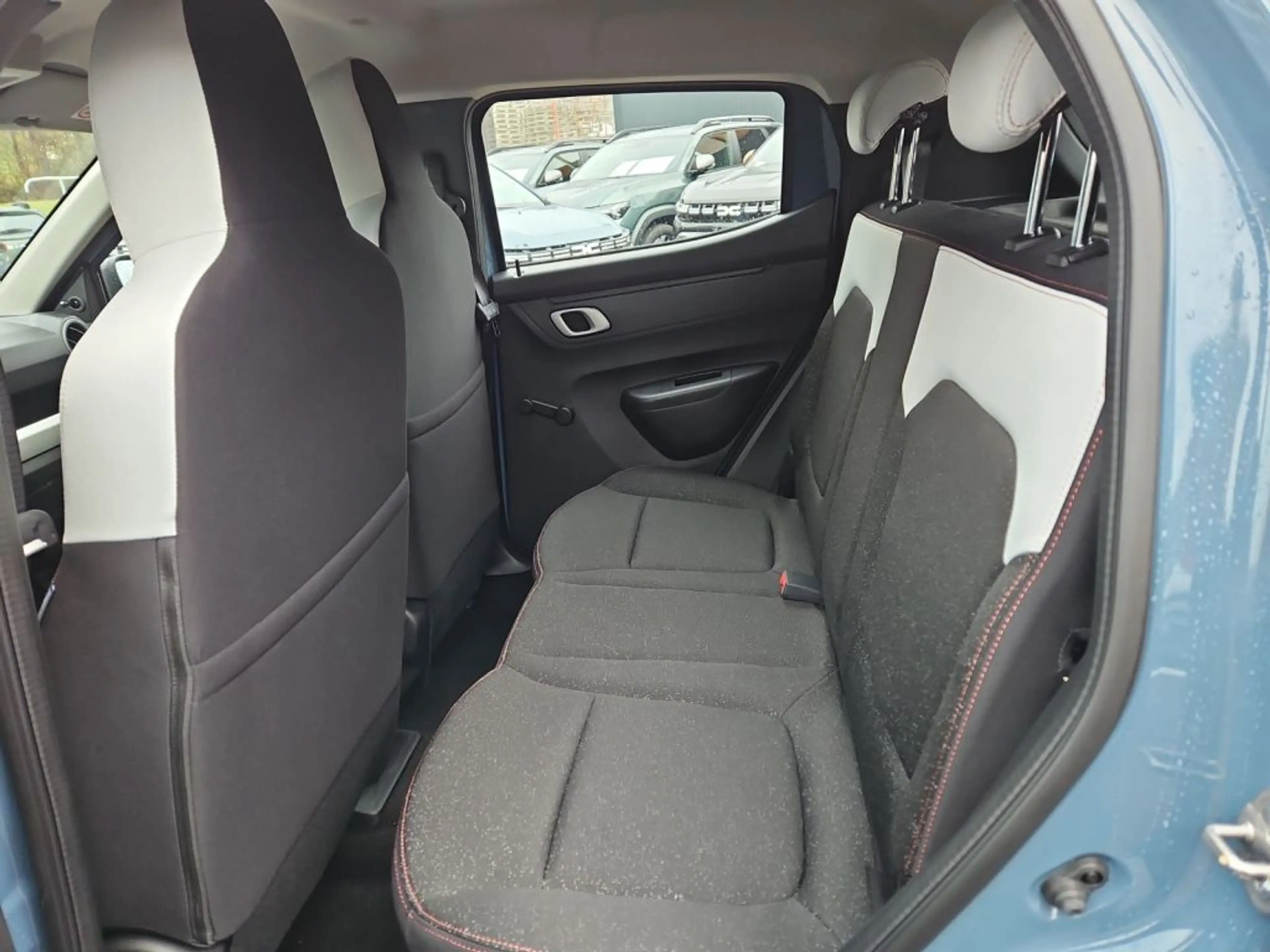 Dacia Spring Electric 70 Expression — photo 15