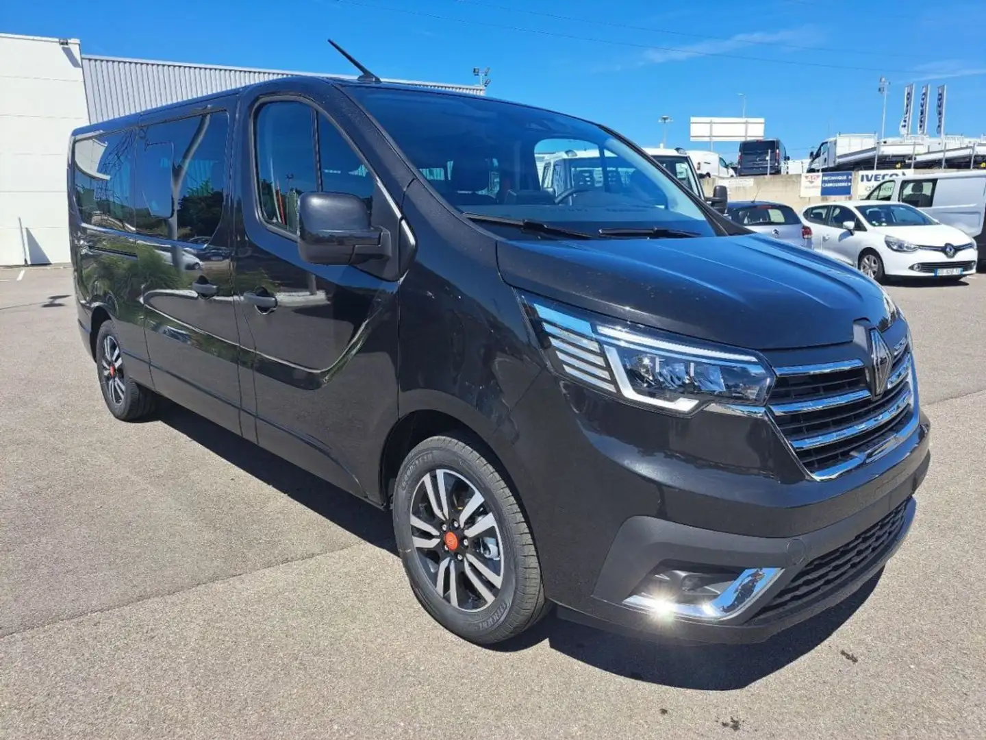 Renault Trafic COMBI L2 Blue dCi 170 BVA9 9PL NOUVELLE BOITE AUTO Noir - 1