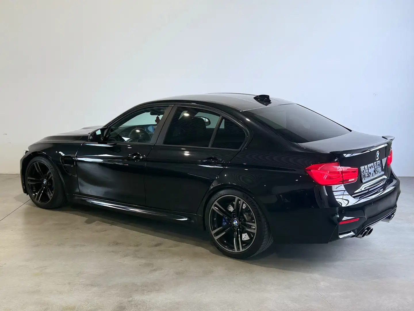 BMW M3 F80 M3 LCI2, EIBACH FEDER, CARBON FLAPS, SZH, Schwarz - 2