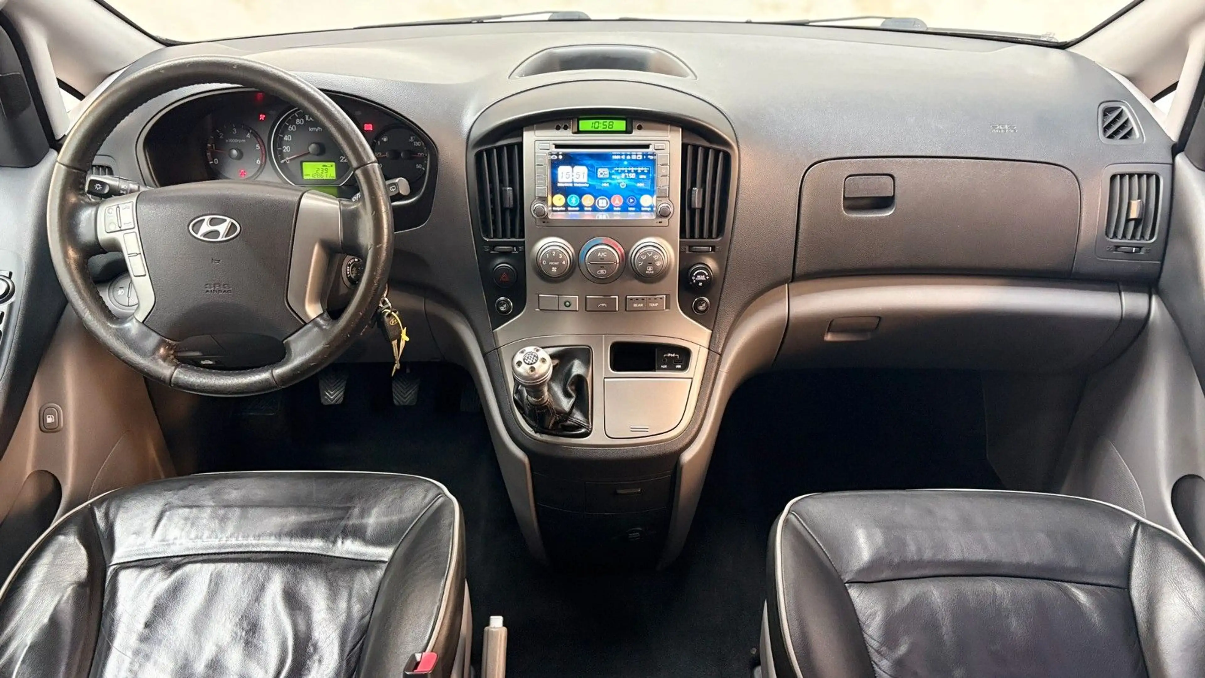 Hyundai H-1 Premium Grand — photo 7