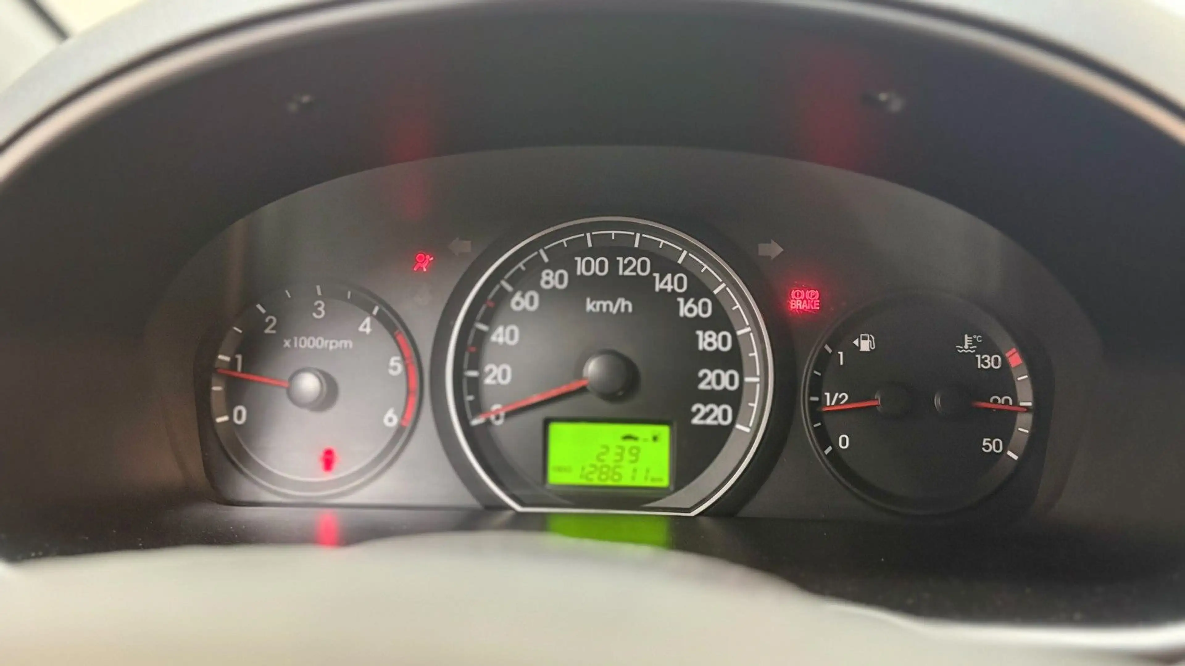 Hyundai H-1 Premium Grand — photo 19