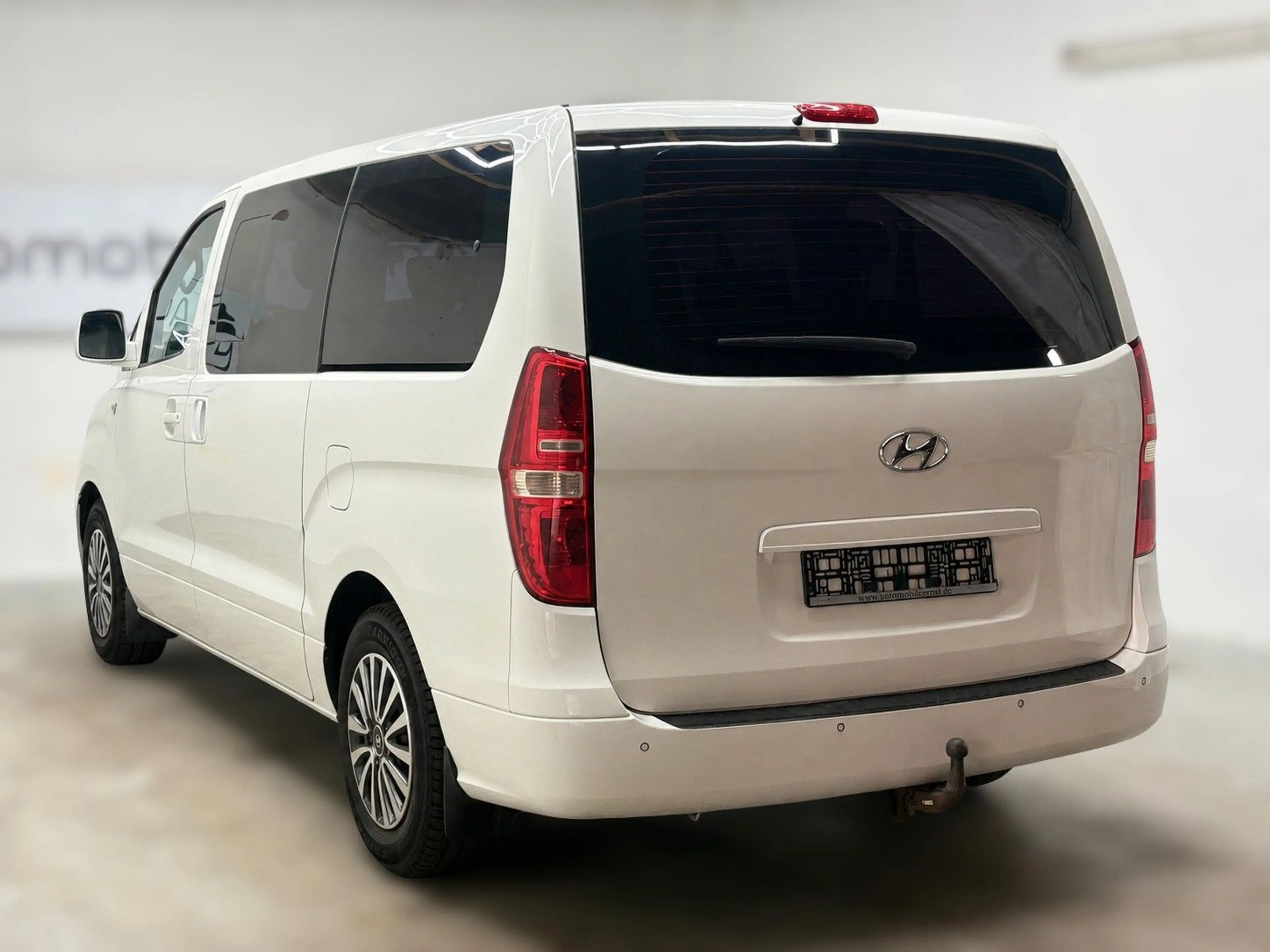 Hyundai H-1 Premium Grand — photo 4