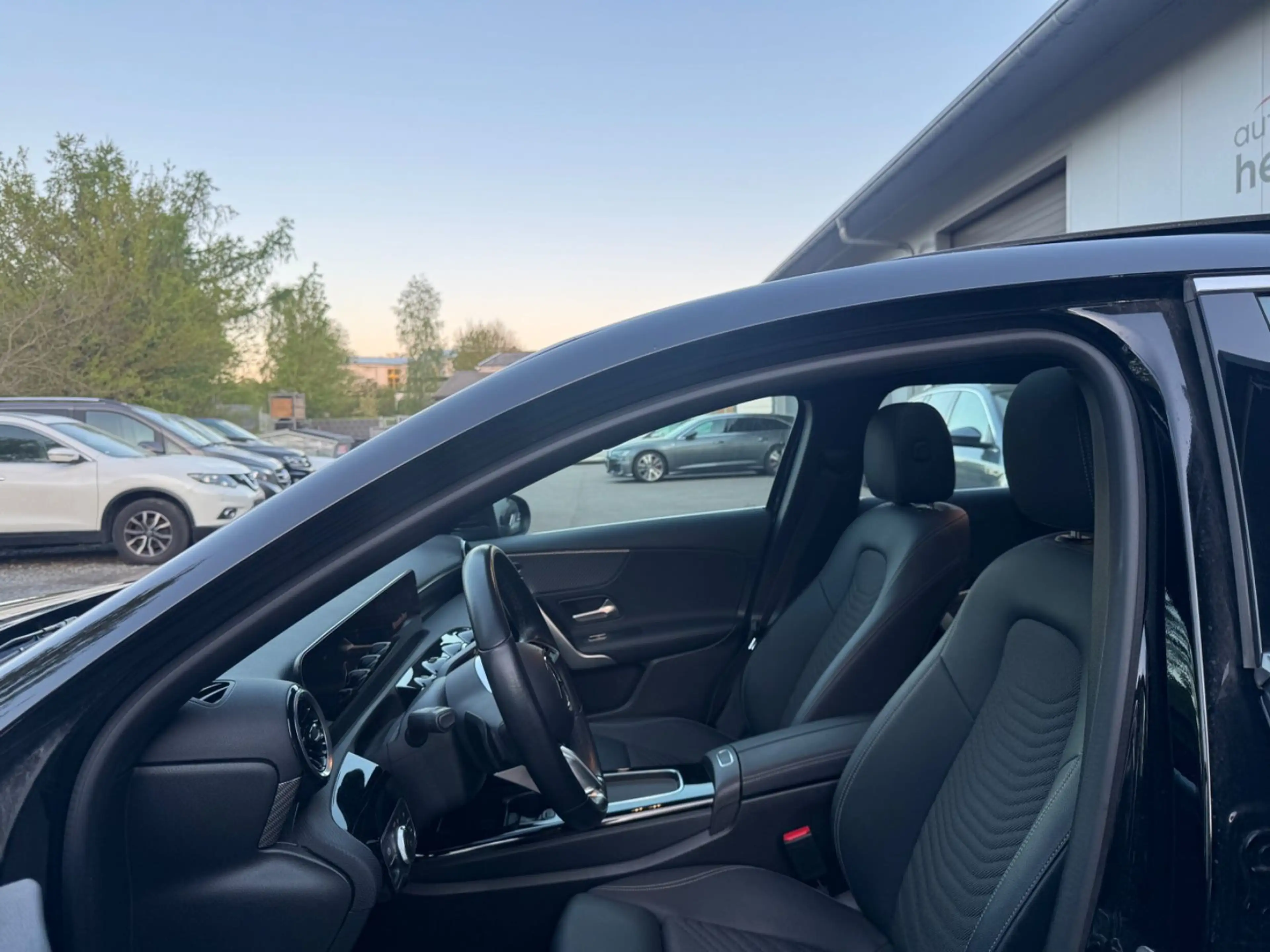 Mercedes-Benz A 180 d Automatik, Pano — photo 15