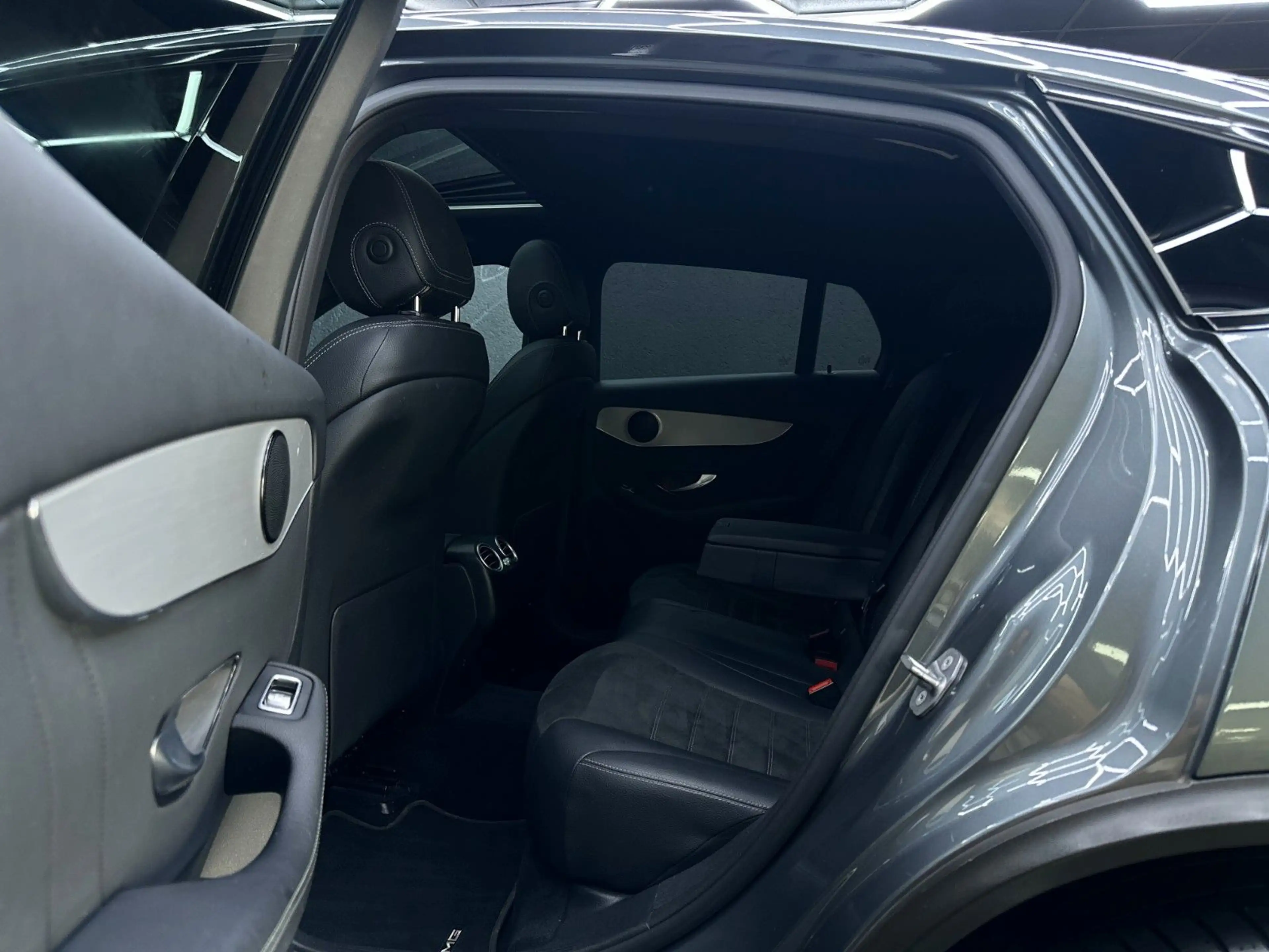 Mercedes-Benz GLC 220 *COUPE*AMG*360*AHK*DIGITAL*20* — photo 15