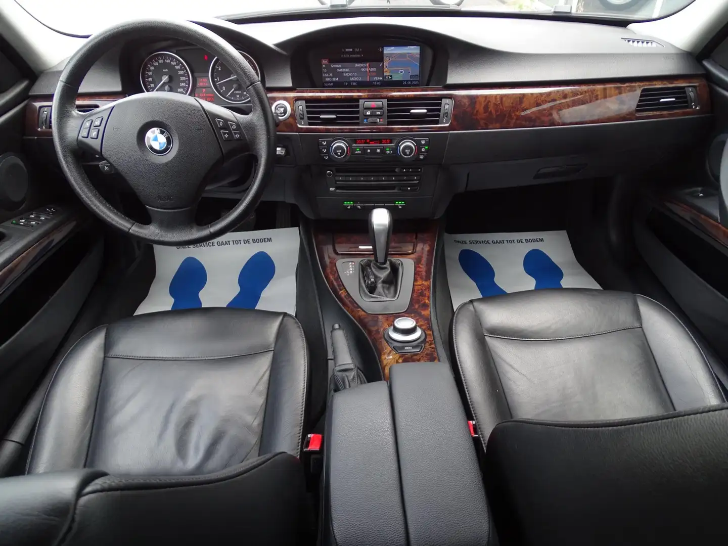 BMW 330 3-serie 330i Executive - AUTOMAAT - LEDER - XENON Grijs - 2