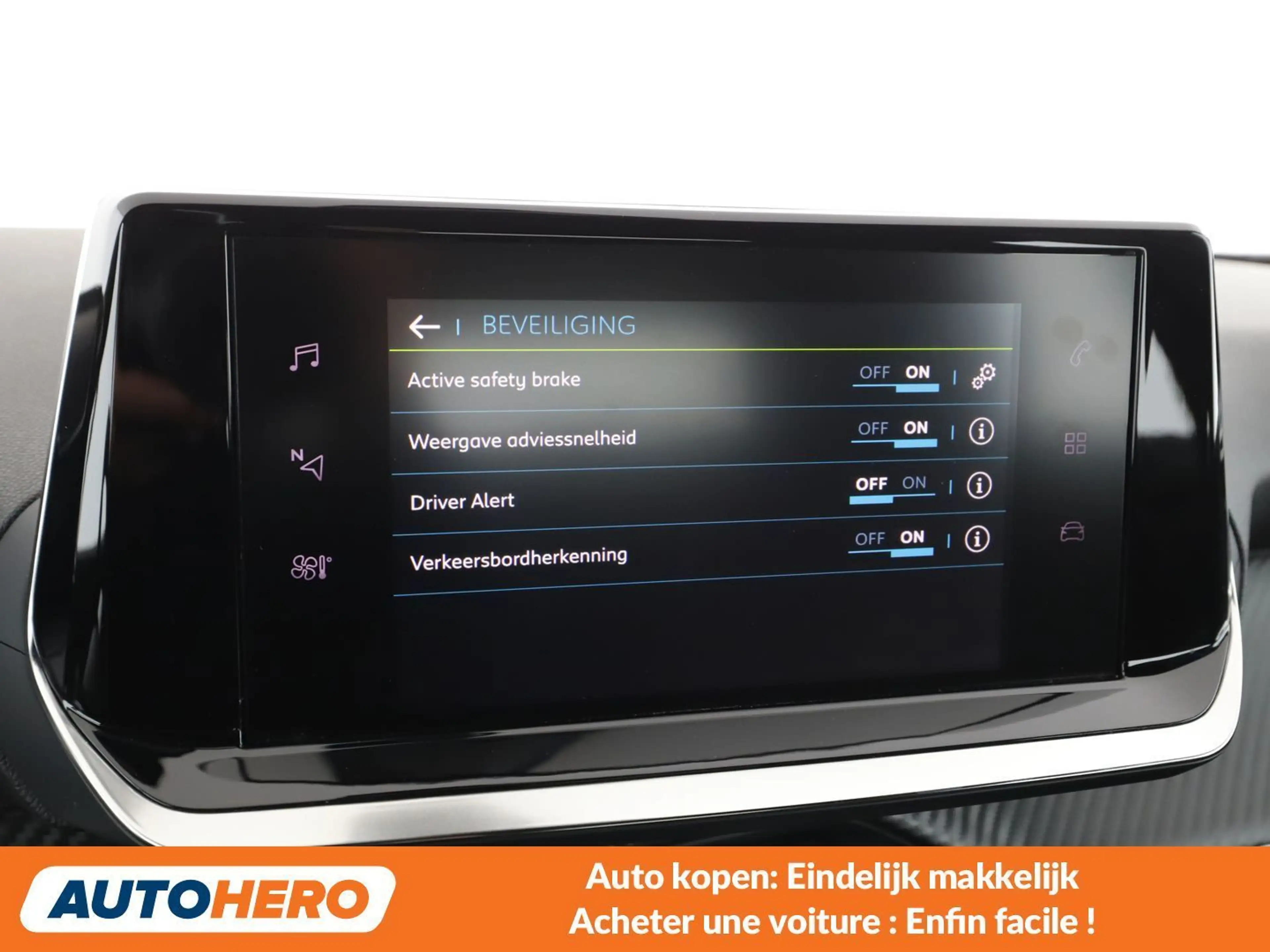 Peugeot e-2008 electric drive 100 kW Active Pack — photo 15