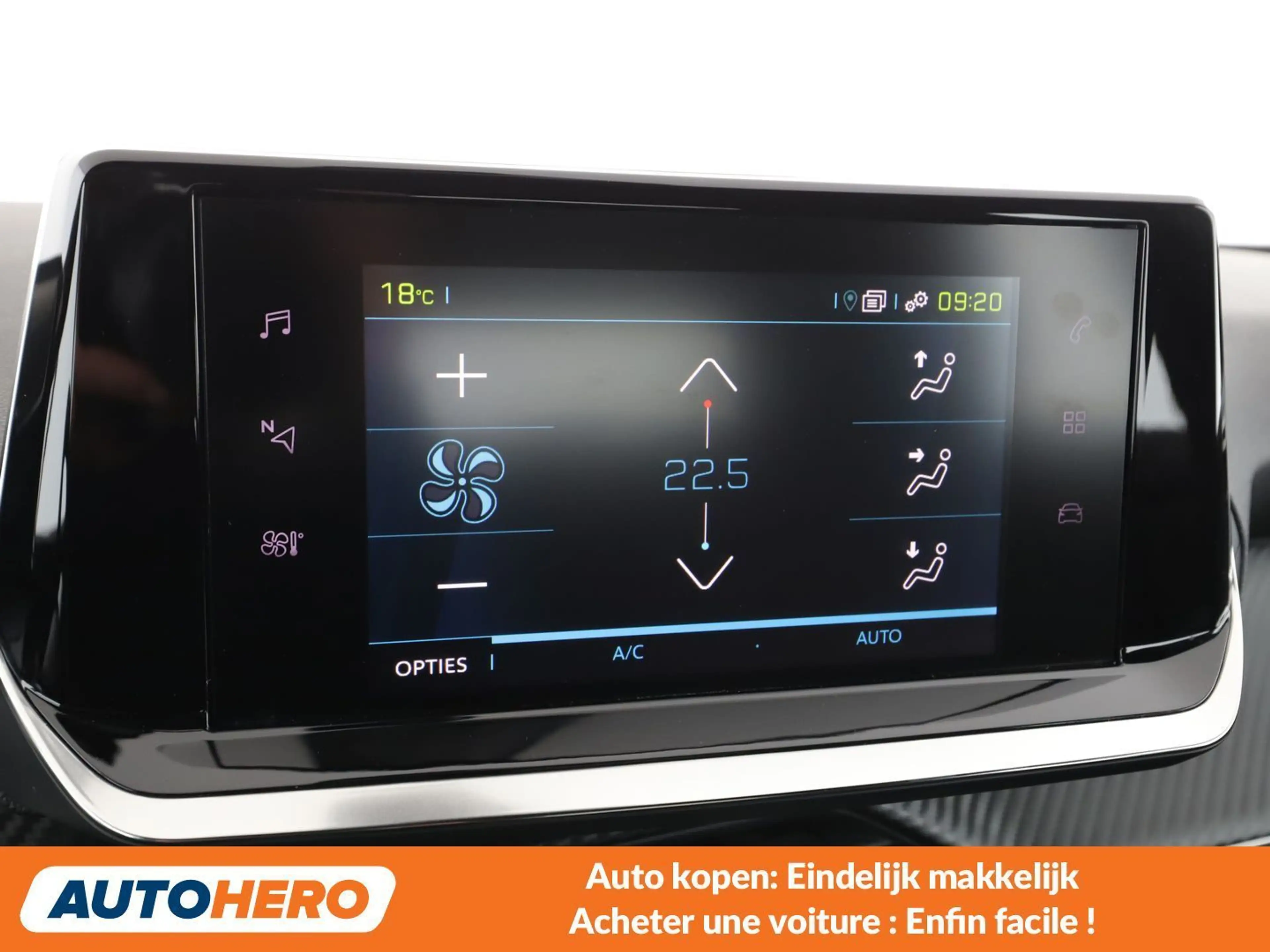 Peugeot e-2008 electric drive 100 kW Active Pack — photo 12