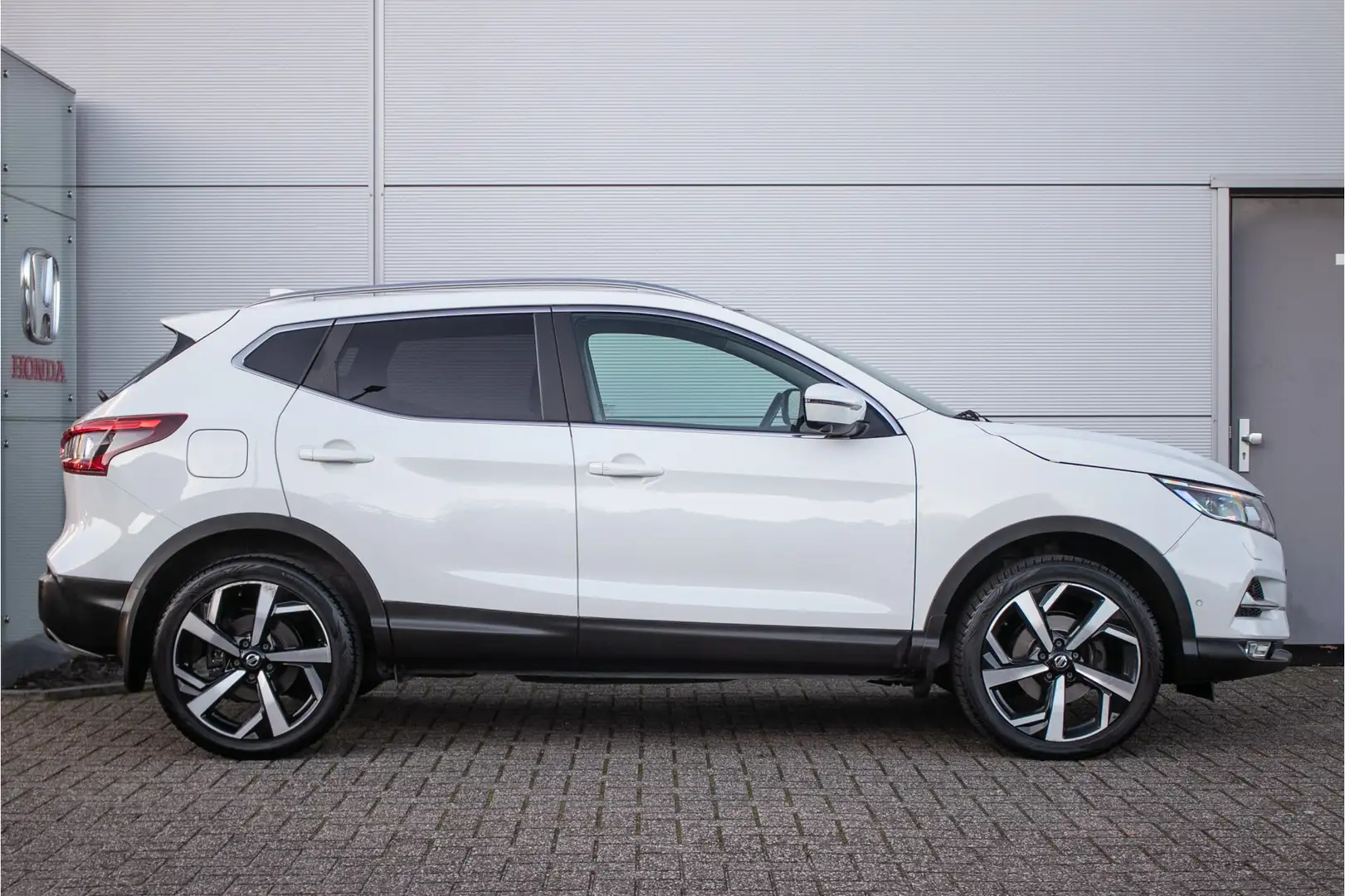 Nissan Qashqai 1.2 Tekna - Trekhaak | Keyless | Cruise | 360 cam Blanc - 2