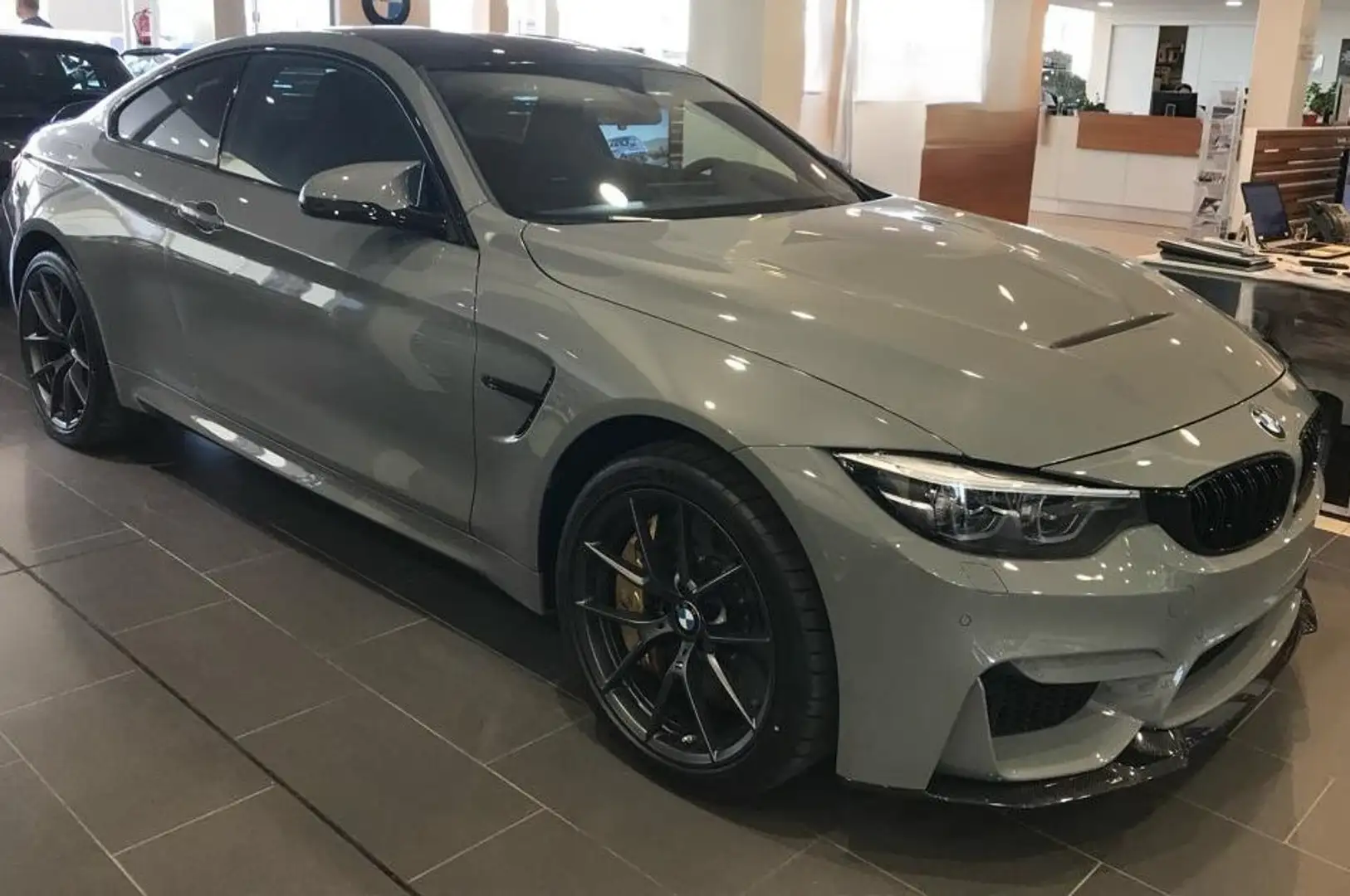BMW M4 M4 CS Gris - 2