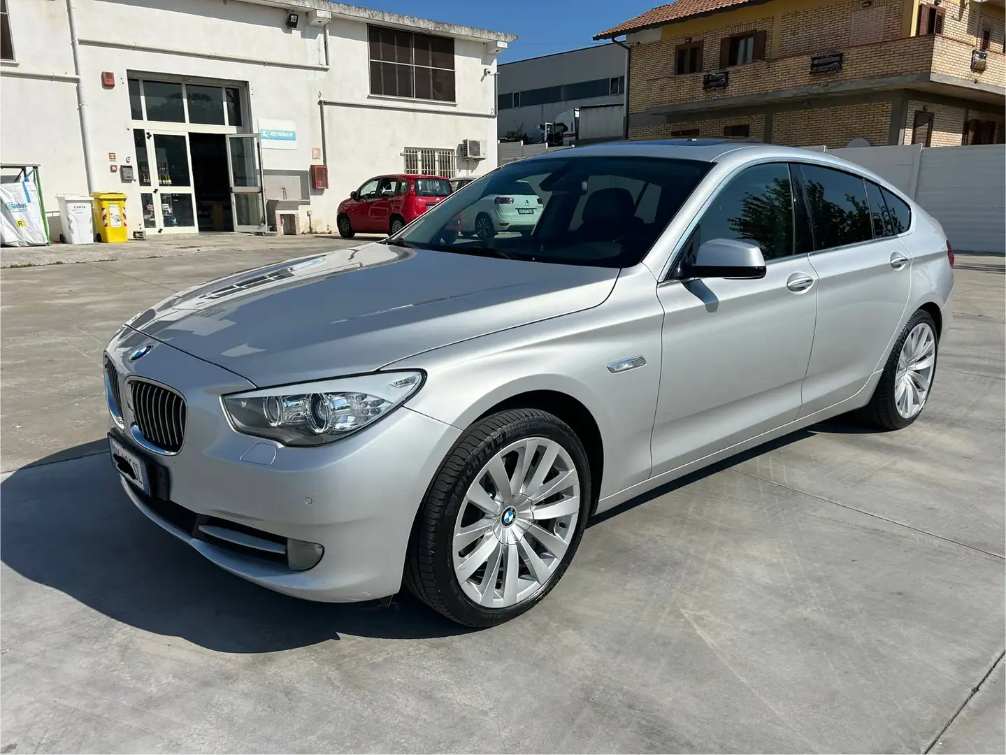 BMW 530 530d Futura Gran Turismo Срібний - 1