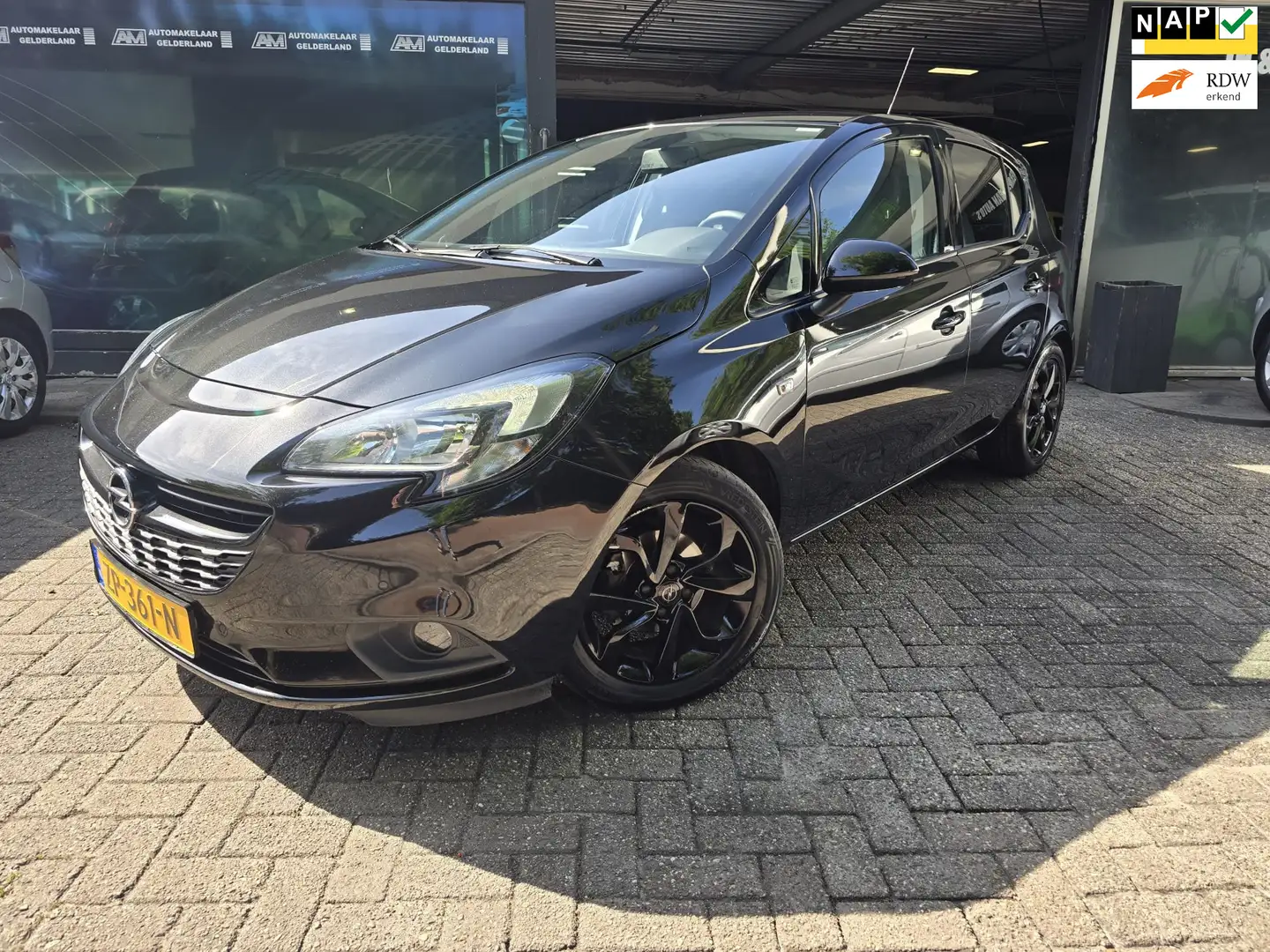 Opel Corsa 1.4 Innovation | 12MND GARANTIE |NW APK | STUUR-ST Zwart - 1