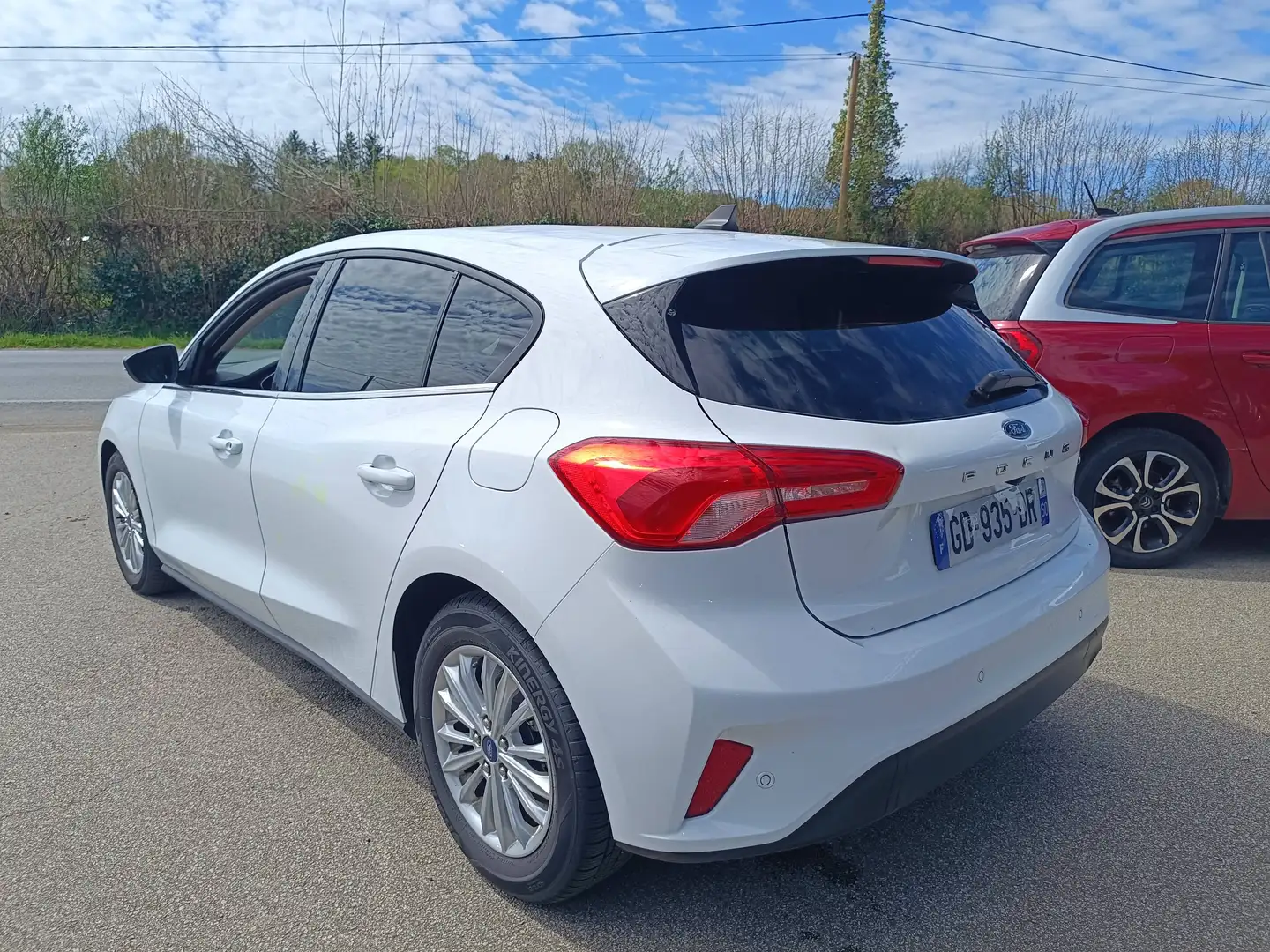 Ford Focus 125 CH ECOBOOST TITANIUM société Blanc - 2