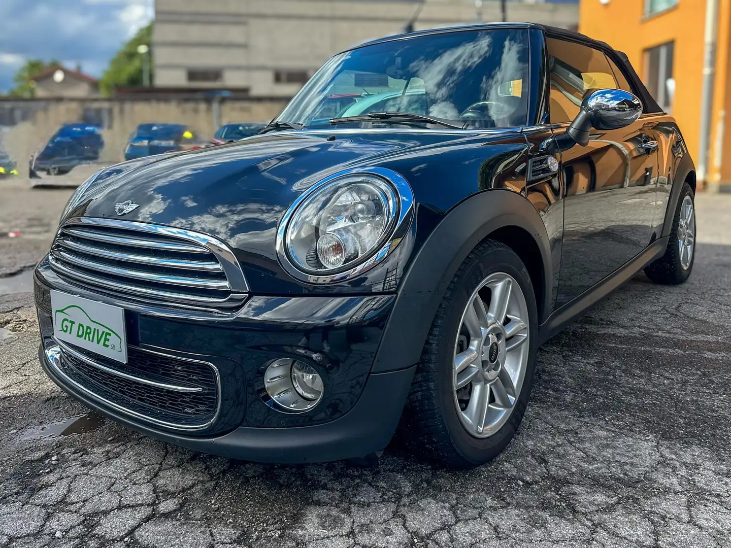 MINI Cooper D Cabrio Mini III R57 2007 Cabrio 1.6 112cv COOPER MANUALE Nero - 1