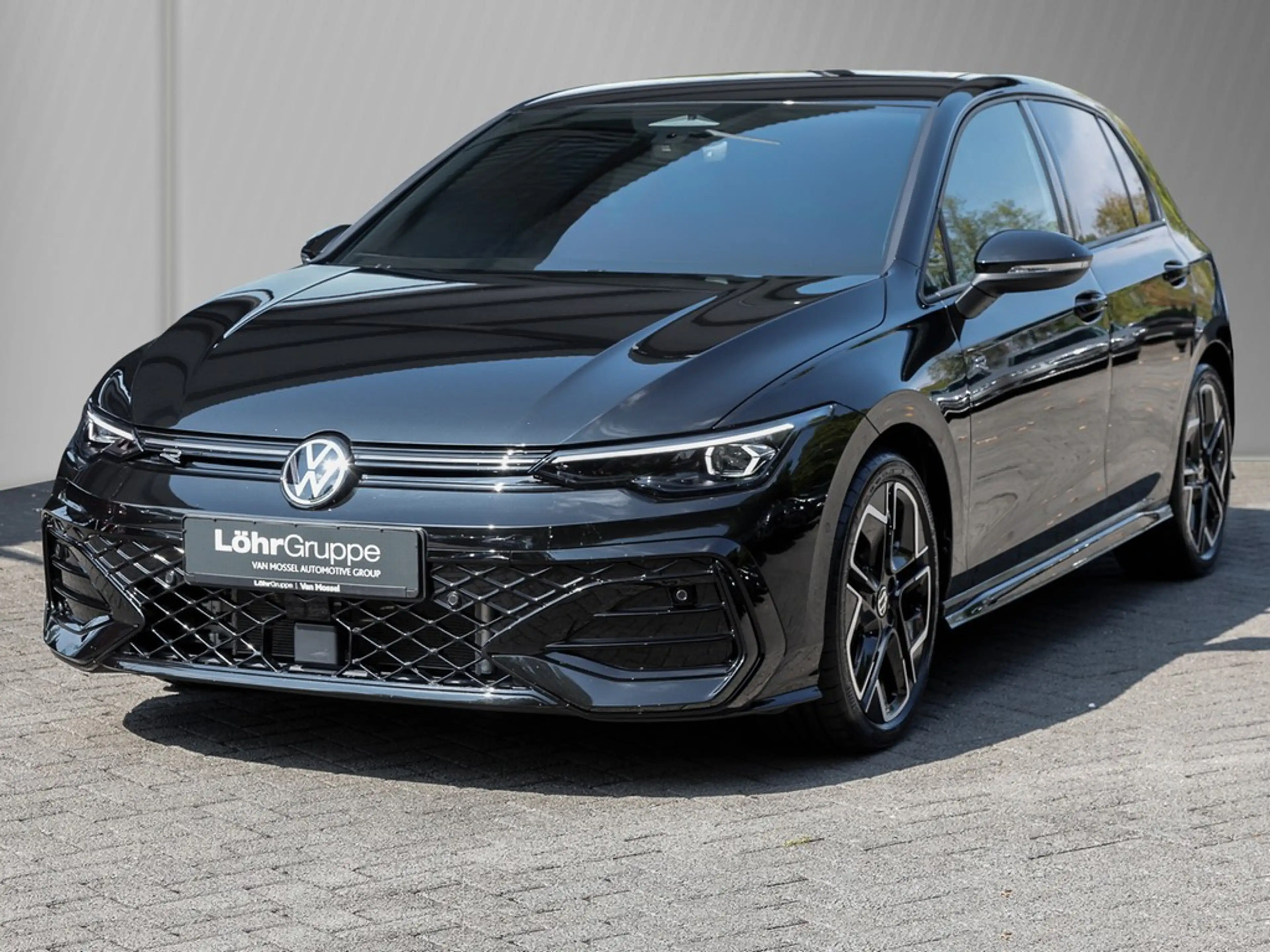 Volkswagen Golf 2.0 TSI DSG 4M R-Line Black Style AHK, RFK, H/K... — photo 2