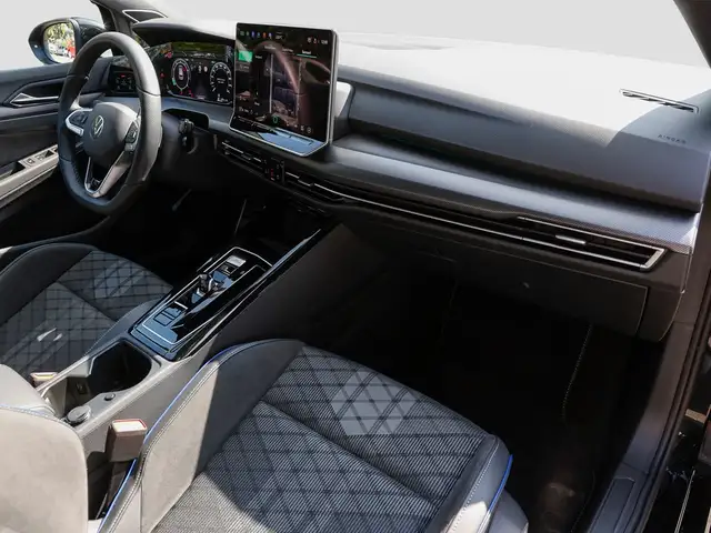 Volkswagen Golf view 10