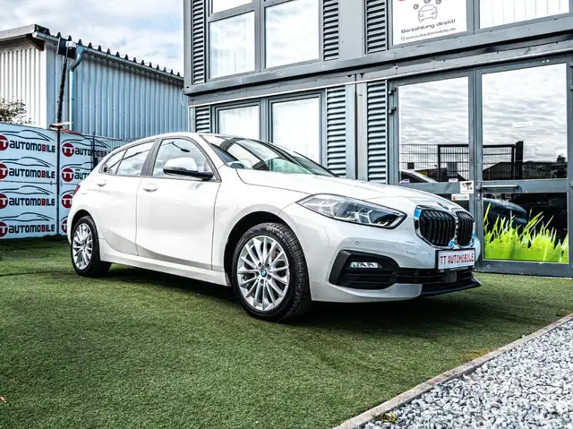 BMW 118 i Limo. STEPTRONIC NAVI|LED|SPUR|VIRTUAL|WLAN