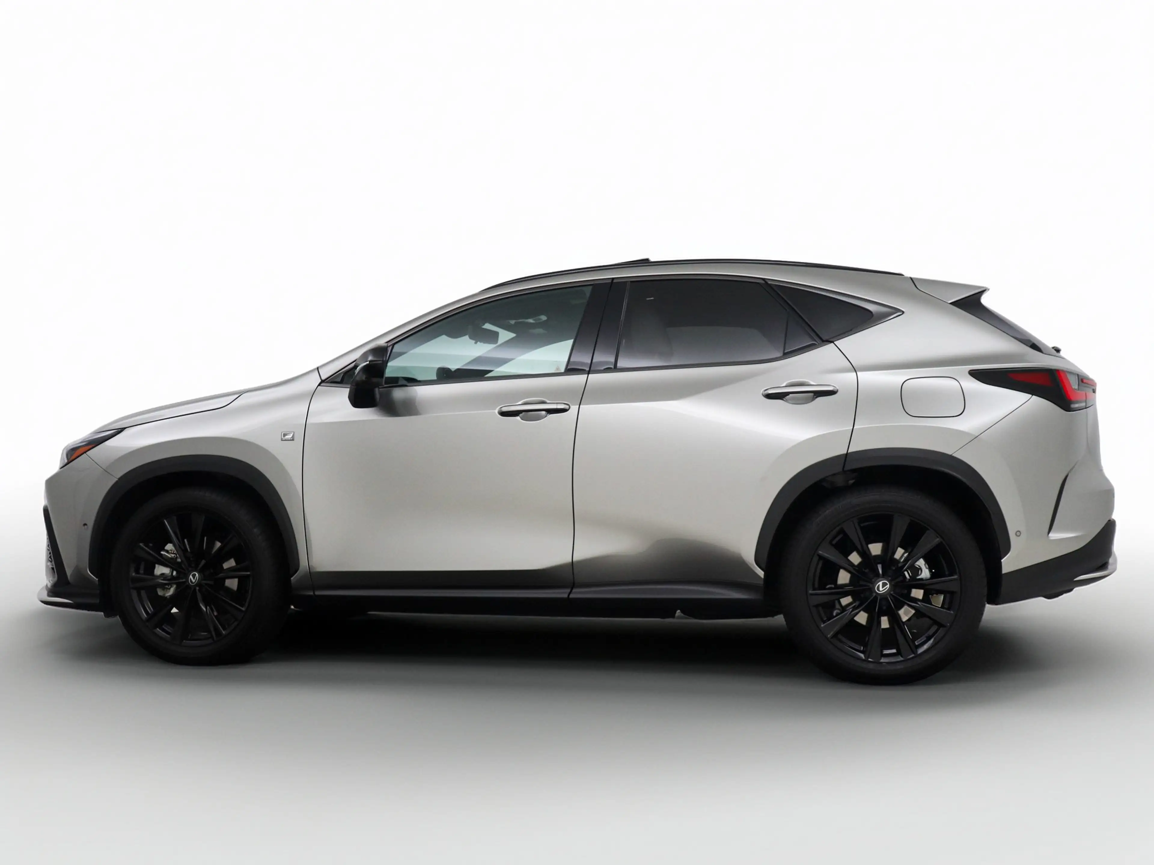 Lexus NX 450h+ AWD F SPORT Line Schuif/kantel dak — photo 3