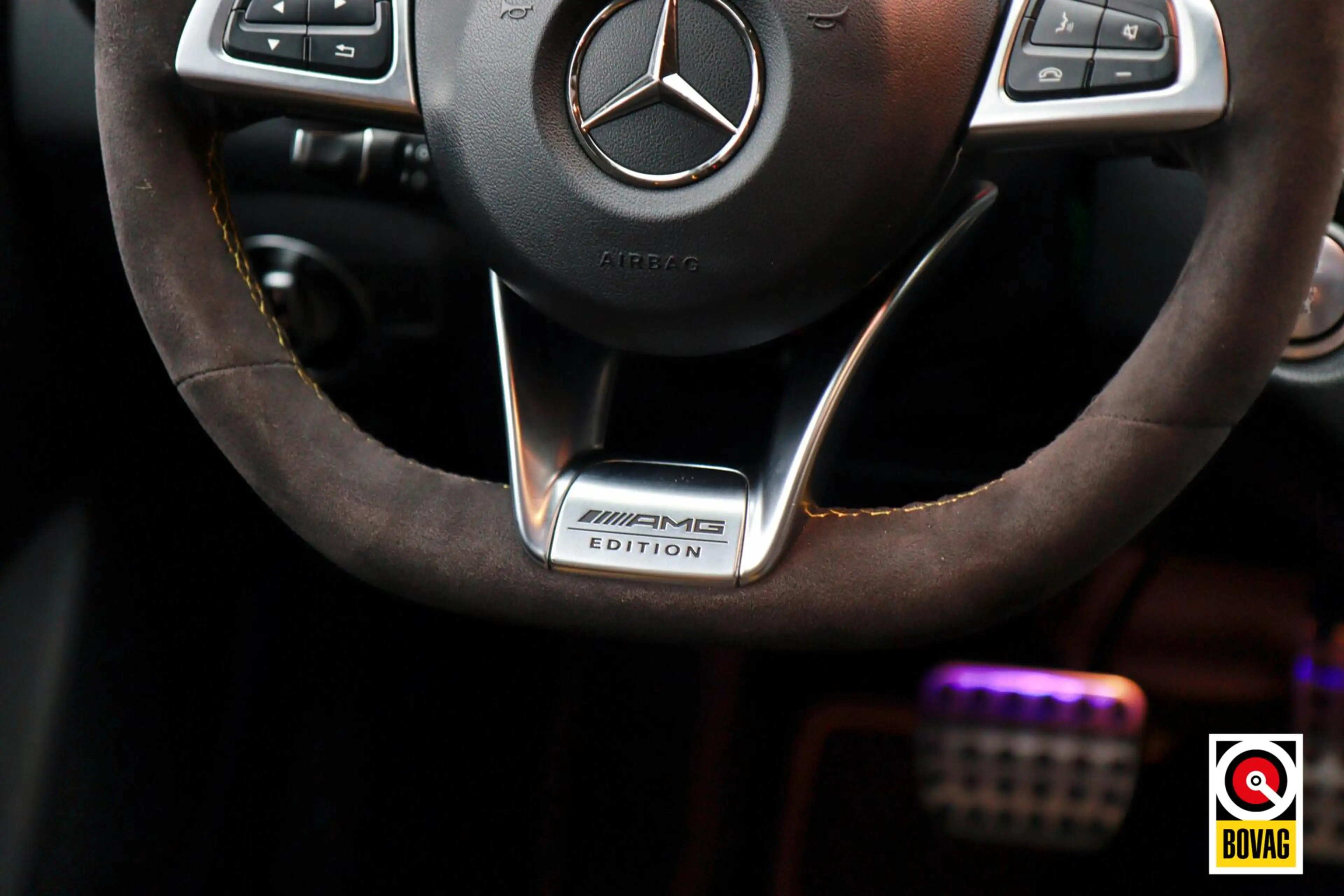 Mercedes-Benz CLA 45 AMG Shooting Brake 4MATIC Yellow Night Edition /PANODA — photo 14