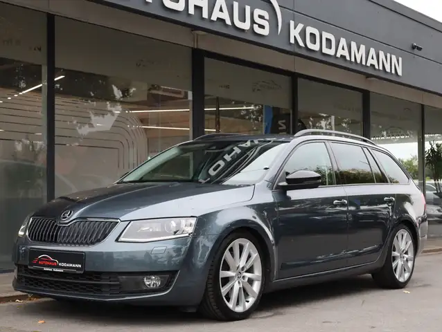 Skoda Octavia view 7
