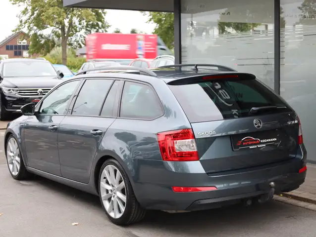 Skoda Octavia view 8