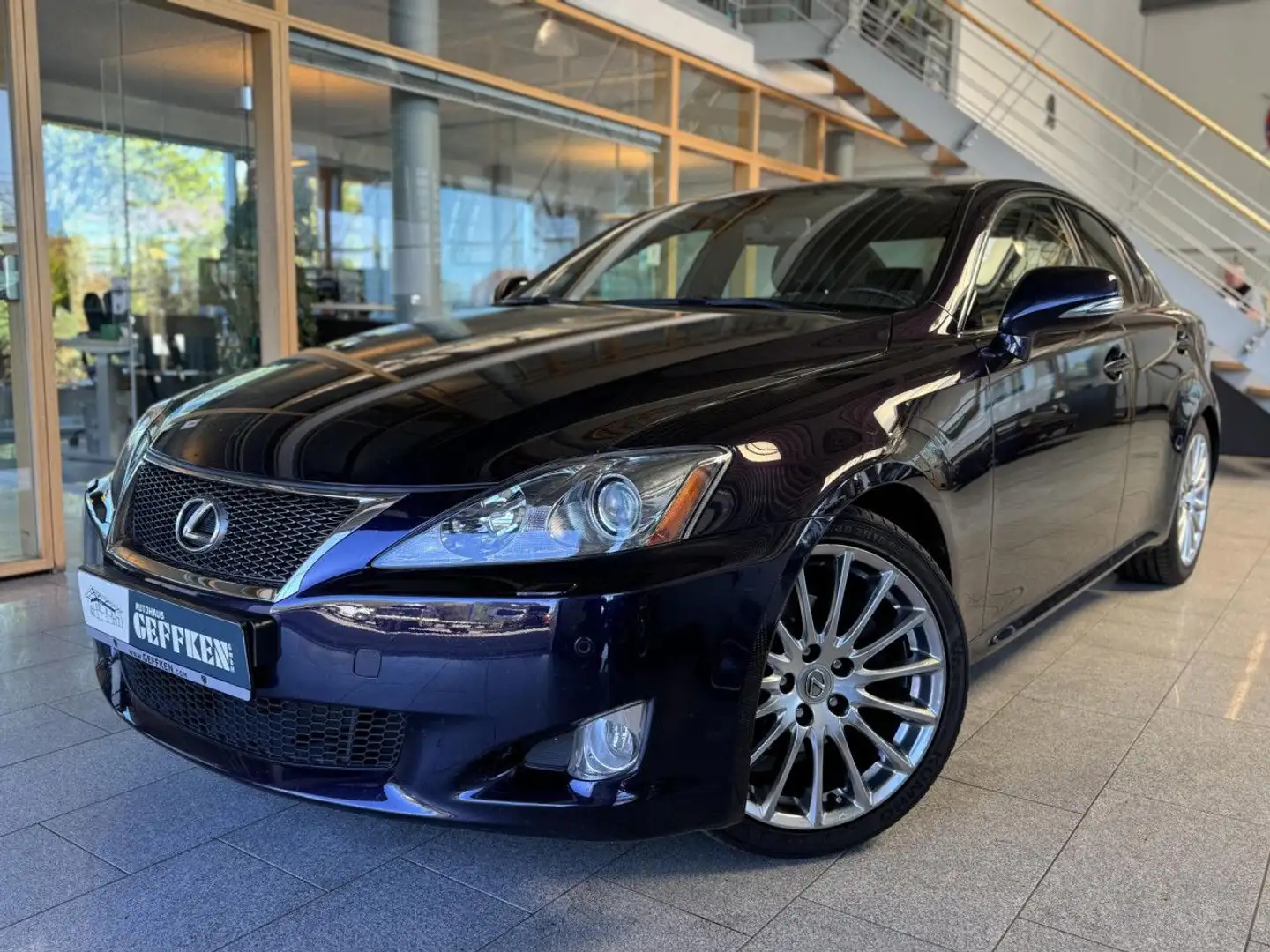 Lexus IS 250 F-Sport, Kamera, Leder, Schiebedach! Navi Violett - 1