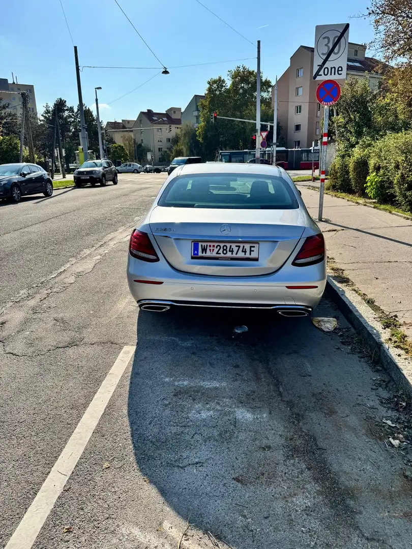 Mercedes-Benz E 220 d Avantgarde Aut. - 2