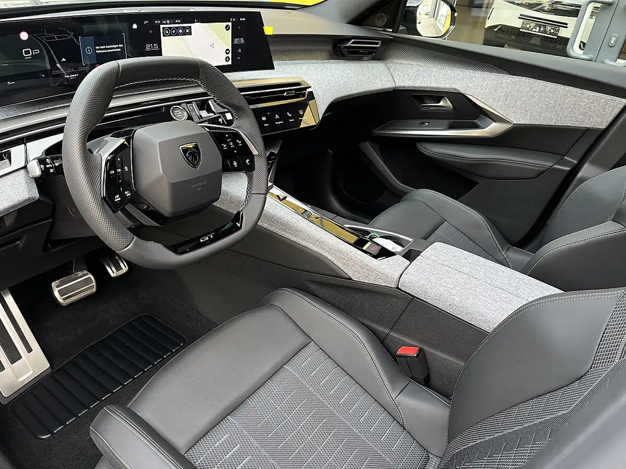Peugeot 3008 Hybrid 145 e-DCS6 GT!MATRIXLED,PANO,KAMERA,NAVI... 7