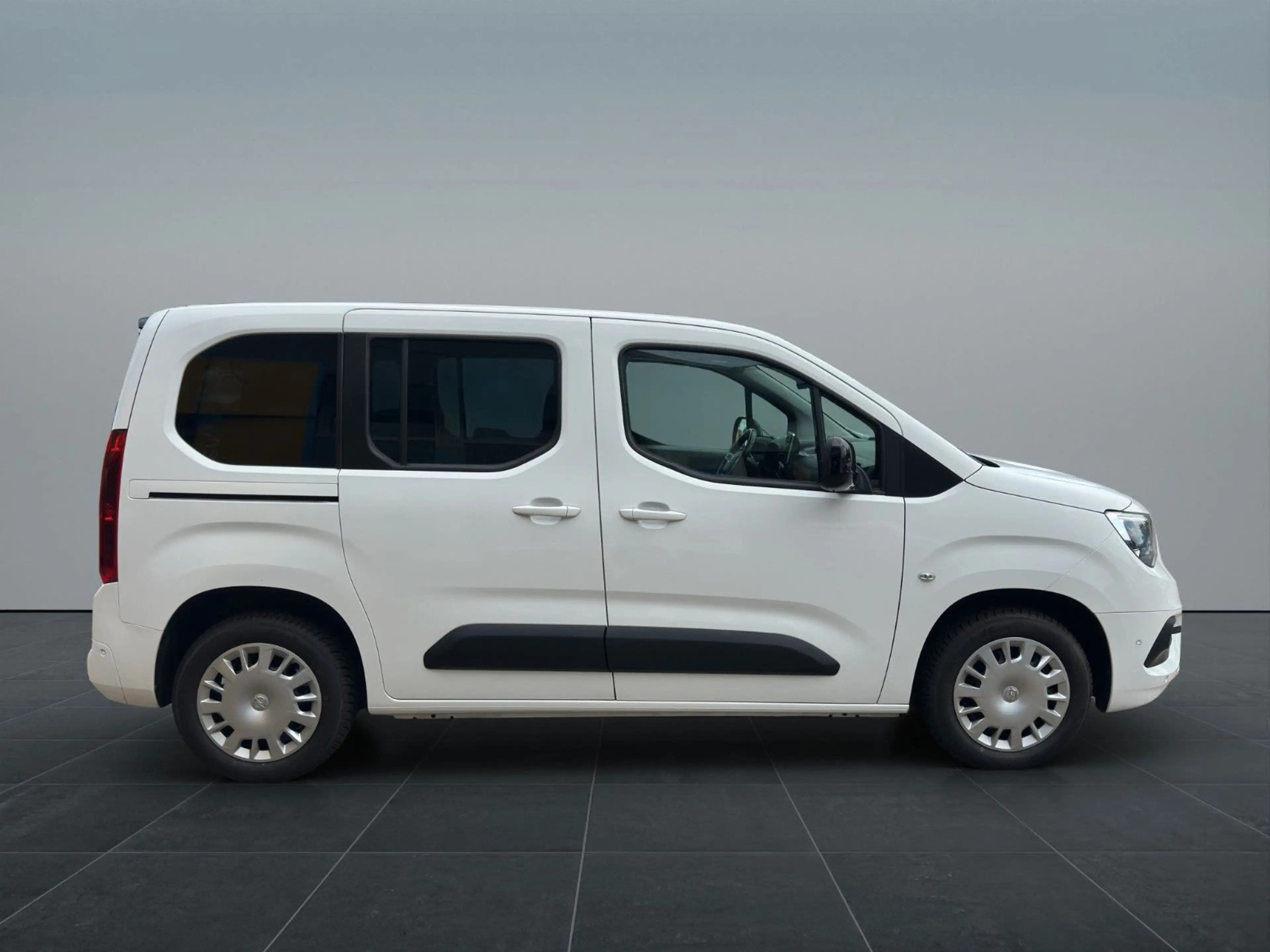 Opel Combo Life E Premium "Elegance" 1-Hand/Garantie — photo 8