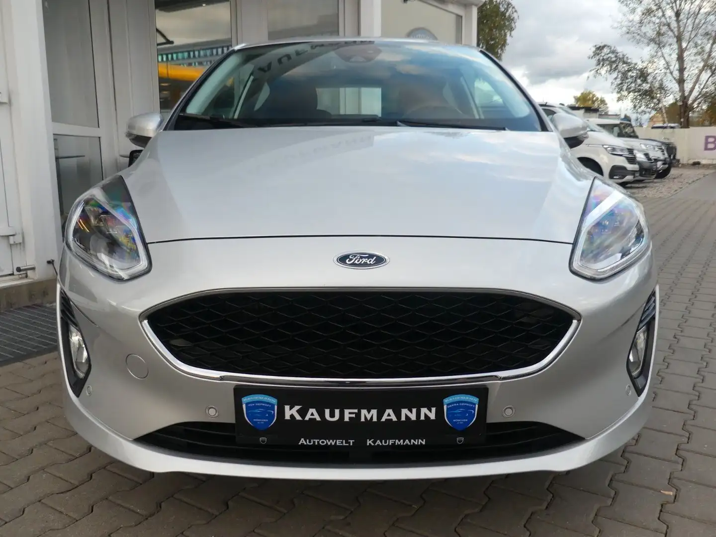 Ford Fiesta Cool & Connect LED Navi Carplay Zilver - 2