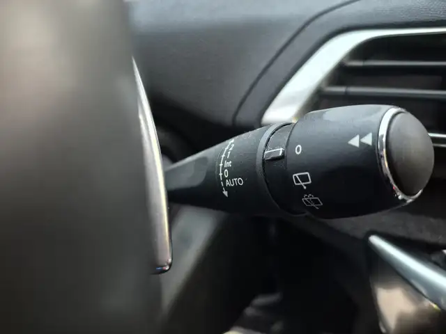 Peugeot 3008 view 14