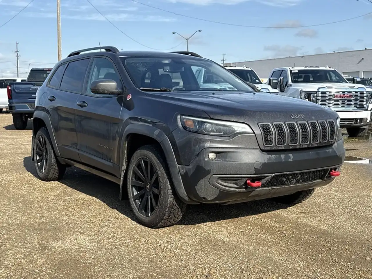 Jeep Cherokee снимка Jeep Cherokee