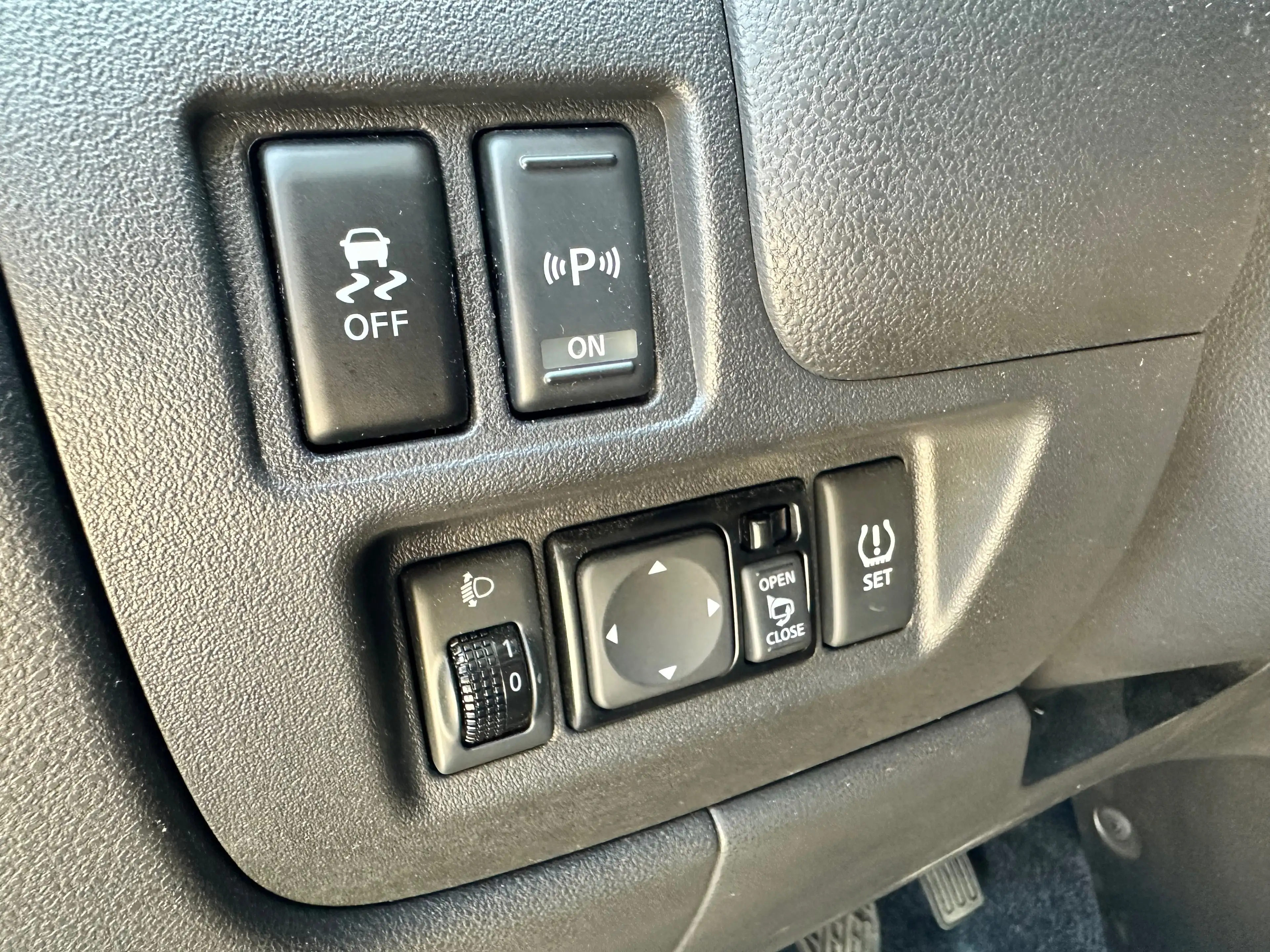 Nissan Micra N-Tec NAVI PDC KLIMA SHZ ALU 37 TKM — photo 13