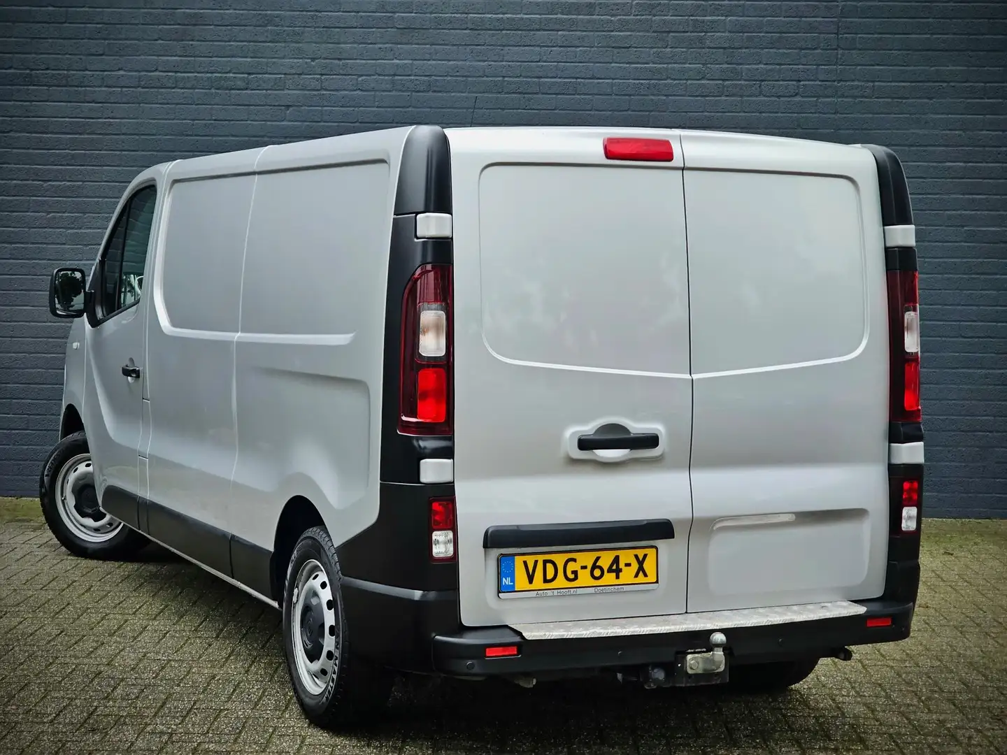 Fiat Talento 1.6 MJ EcoJet L2H1 SX / AIRCO / NAVI Grijs - 2