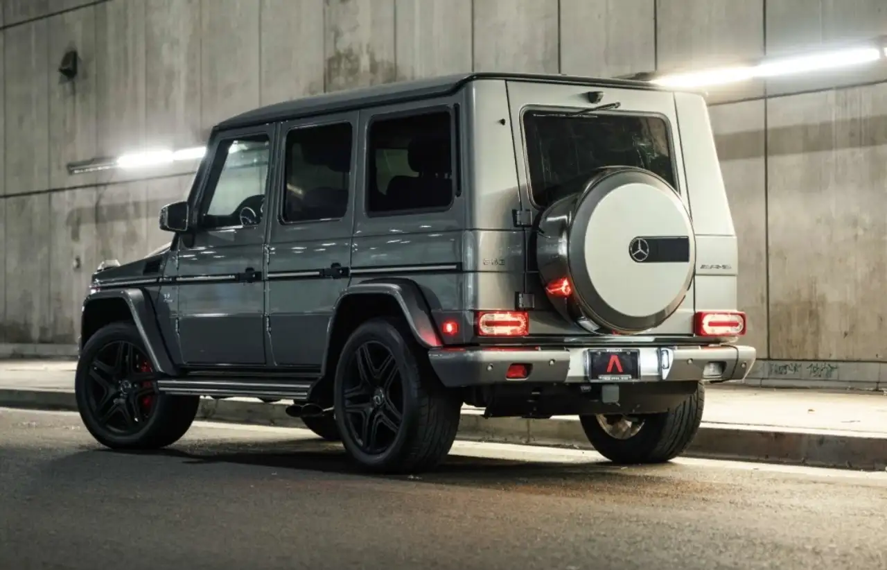 Mercedes-Benz G-Class снимка Mercedes-Benz G-Class