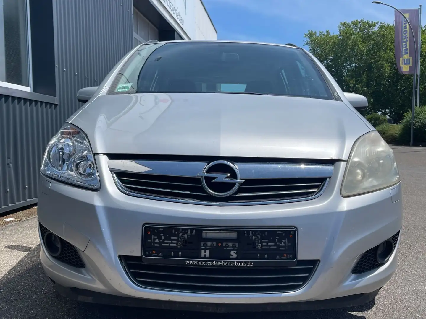 Opel Zafira B Edition-Klima-7Sitzer-Alu. AHK Silber - 2