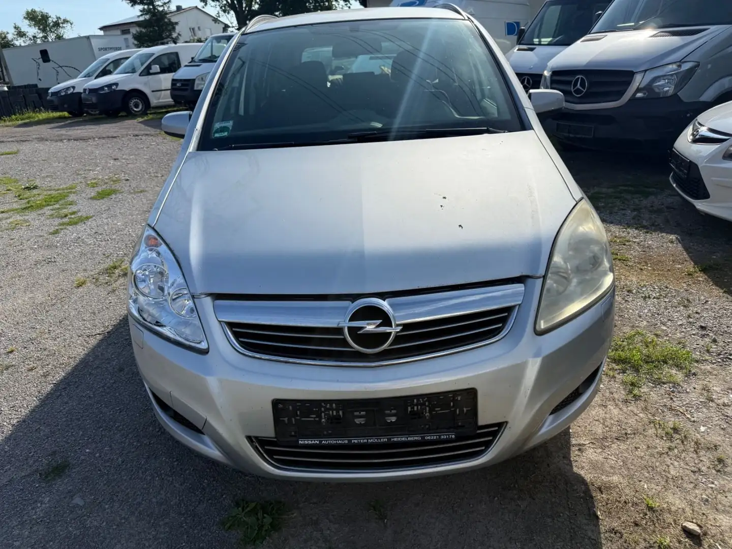 Opel Zafira B Edition-Klima-7Sitzer-Alu. AHK Silber - 1