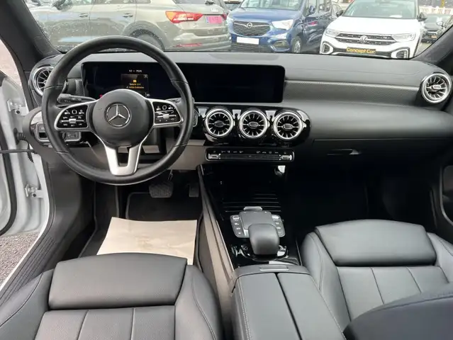 Mercedes-Benz Unknown Model view 10