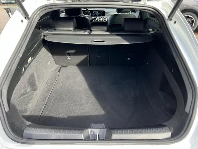 Mercedes-Benz Unknown Model view 15