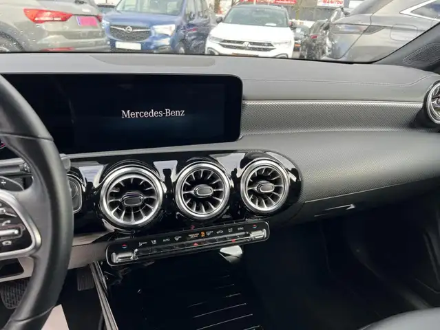 Mercedes-Benz Unknown Model view 12