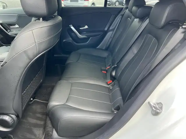 Mercedes-Benz Unknown Model view 9