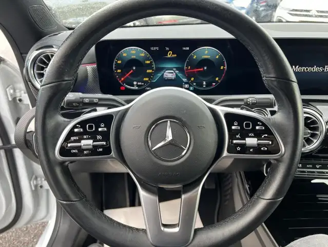 Mercedes-Benz Unknown Model view 11