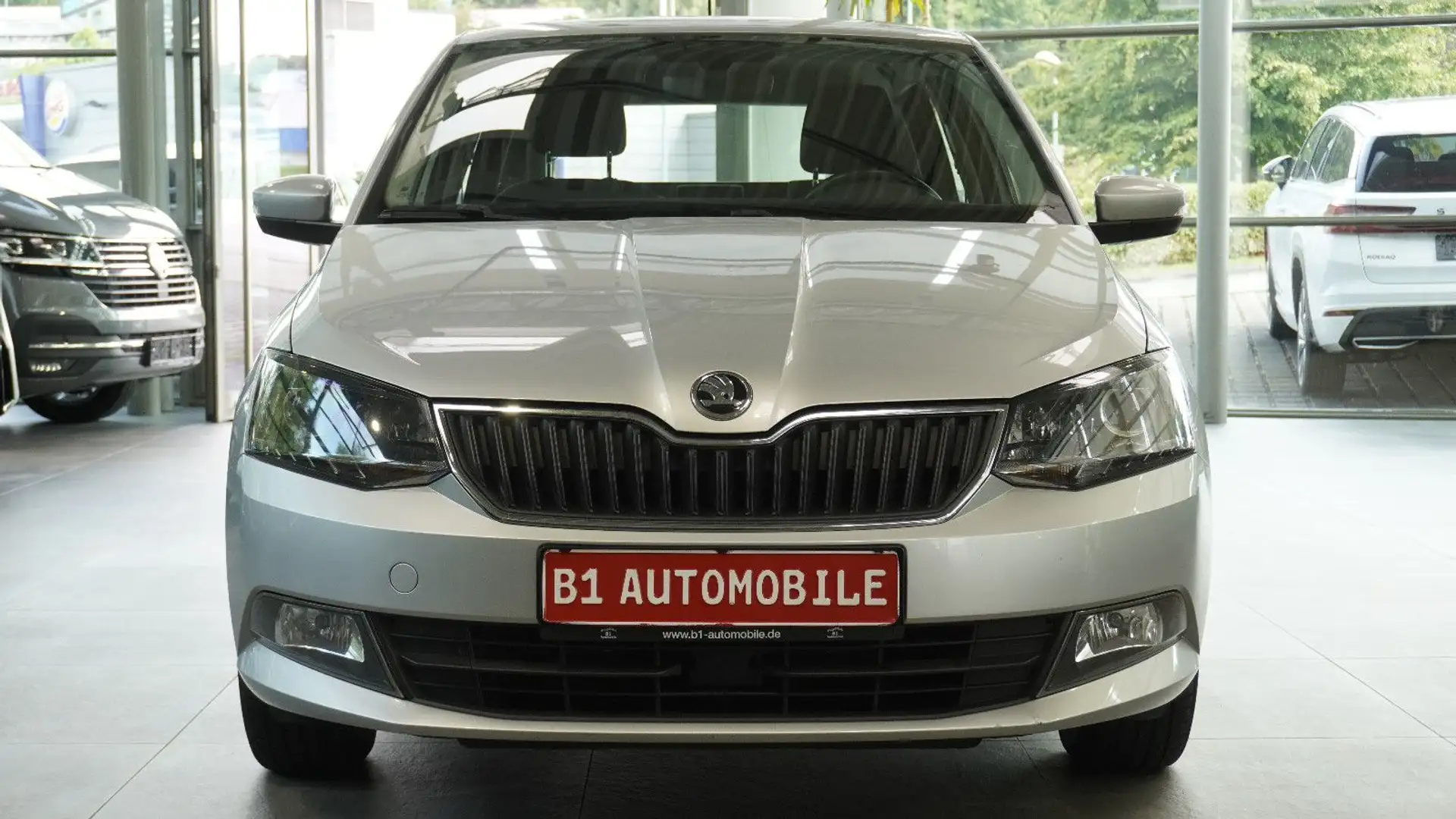 Skoda Fabia Combi Style Plateado - 2