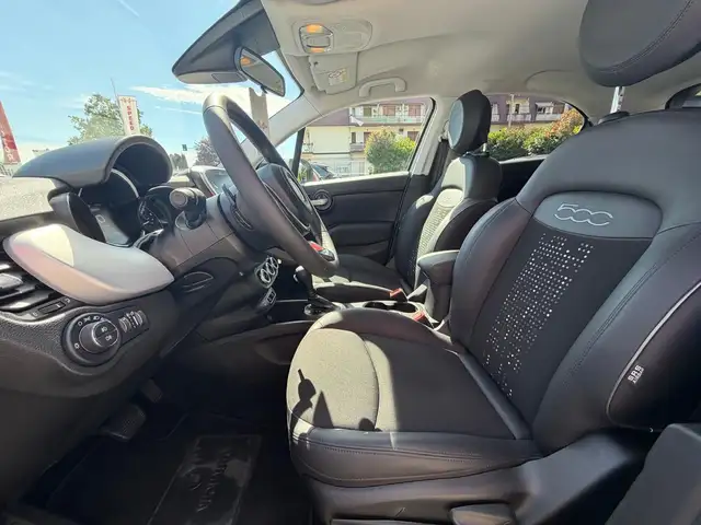 Fiat 500x view 12