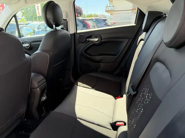 Fiat 500x view 14