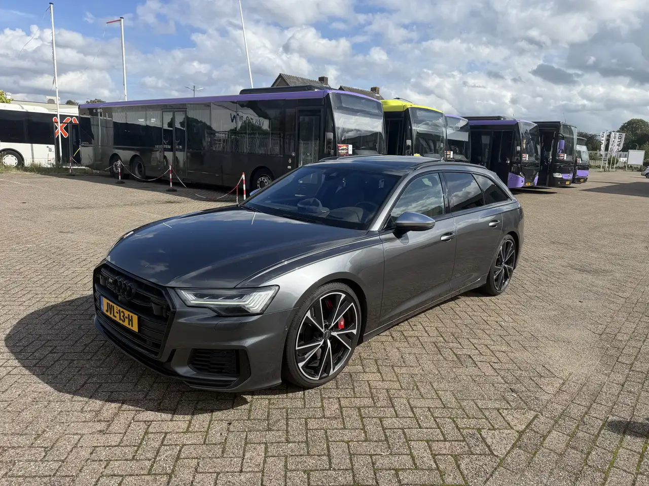 Audi S6