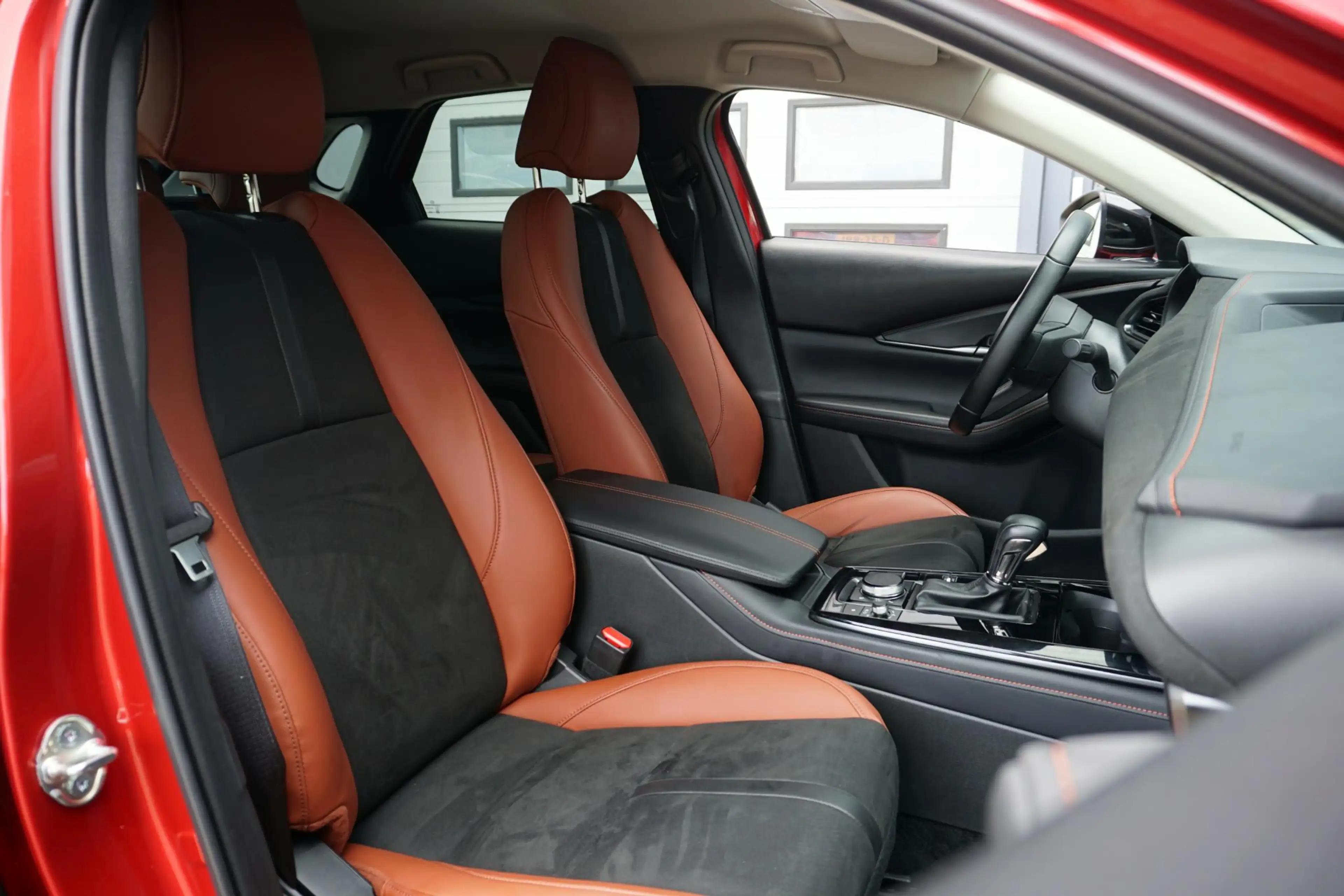 Mazda CX-30 2.5 e-SkyActiv-G M Hybrid Nagisa + HEAD-UP / DODEH — photo 8