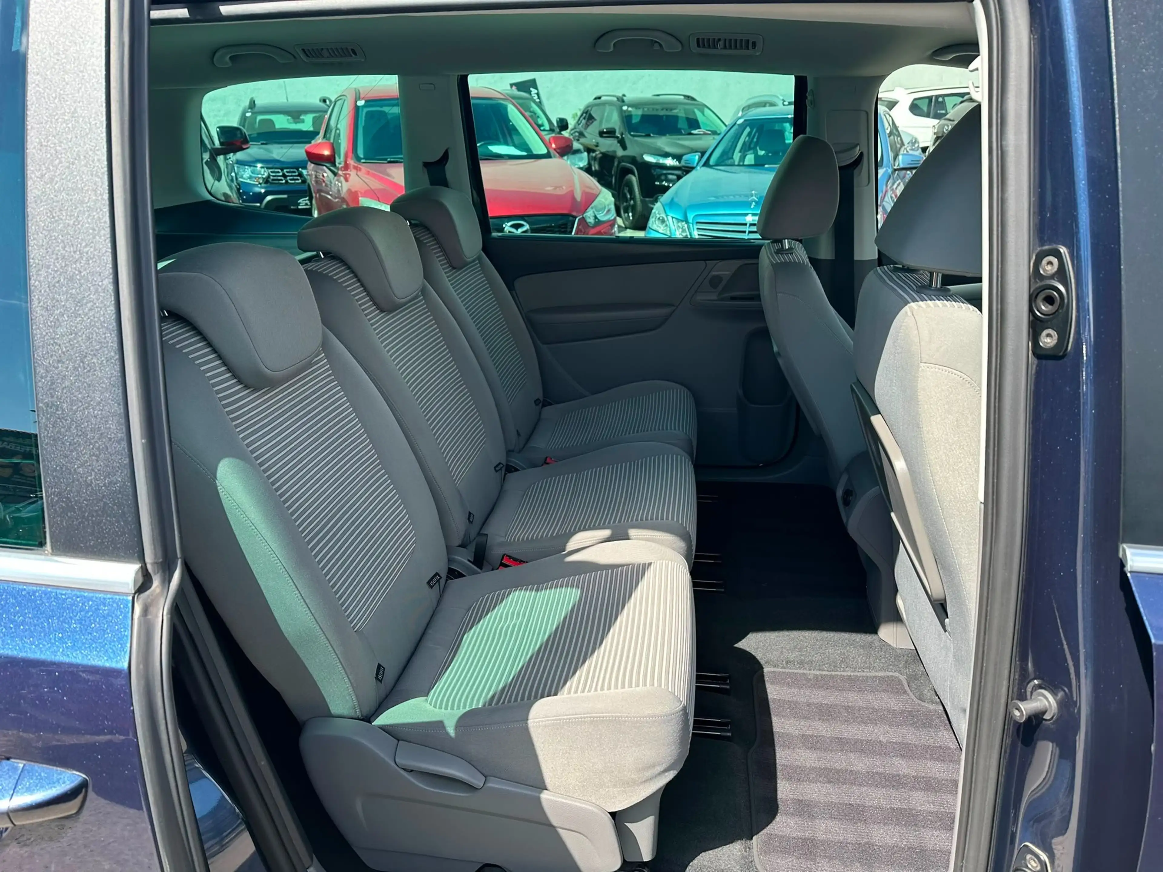 SEAT Alhambra Style 2,0 TDI CR 140PS Kamera Sitzheizung Xenon — photo 11
